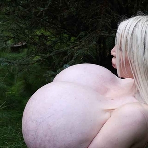 Beshine's breasts stick out so far that they might get less body heat