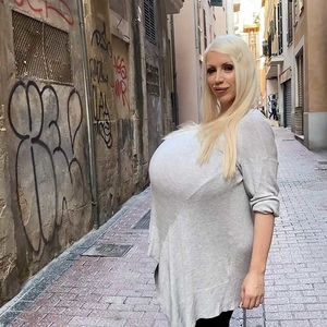 Largest breasted woman ever Beshine at Palma de Mallorca