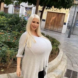 Largest breasted woman ever Beshine at Palma de Mallorca