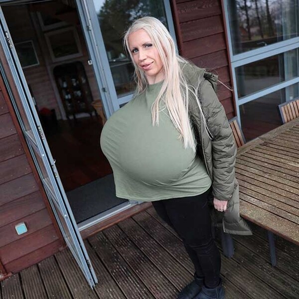 High quality photos of Beshine and the biggest boobs in the world